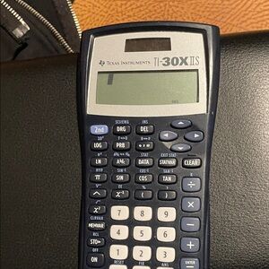 Texas Instruments TI-30X IIS in Navy Blue